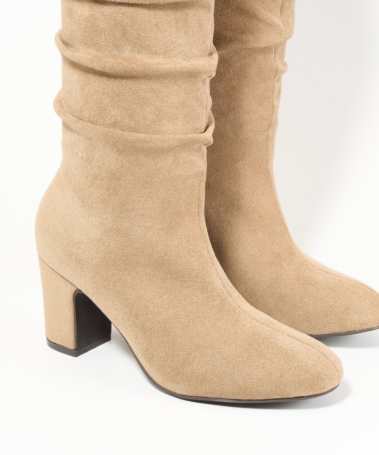 Botas tacón media caña slouchy image number null